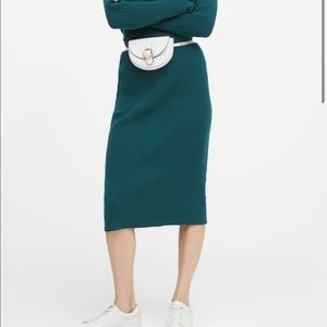 Banana Republic Ribbed Skirt